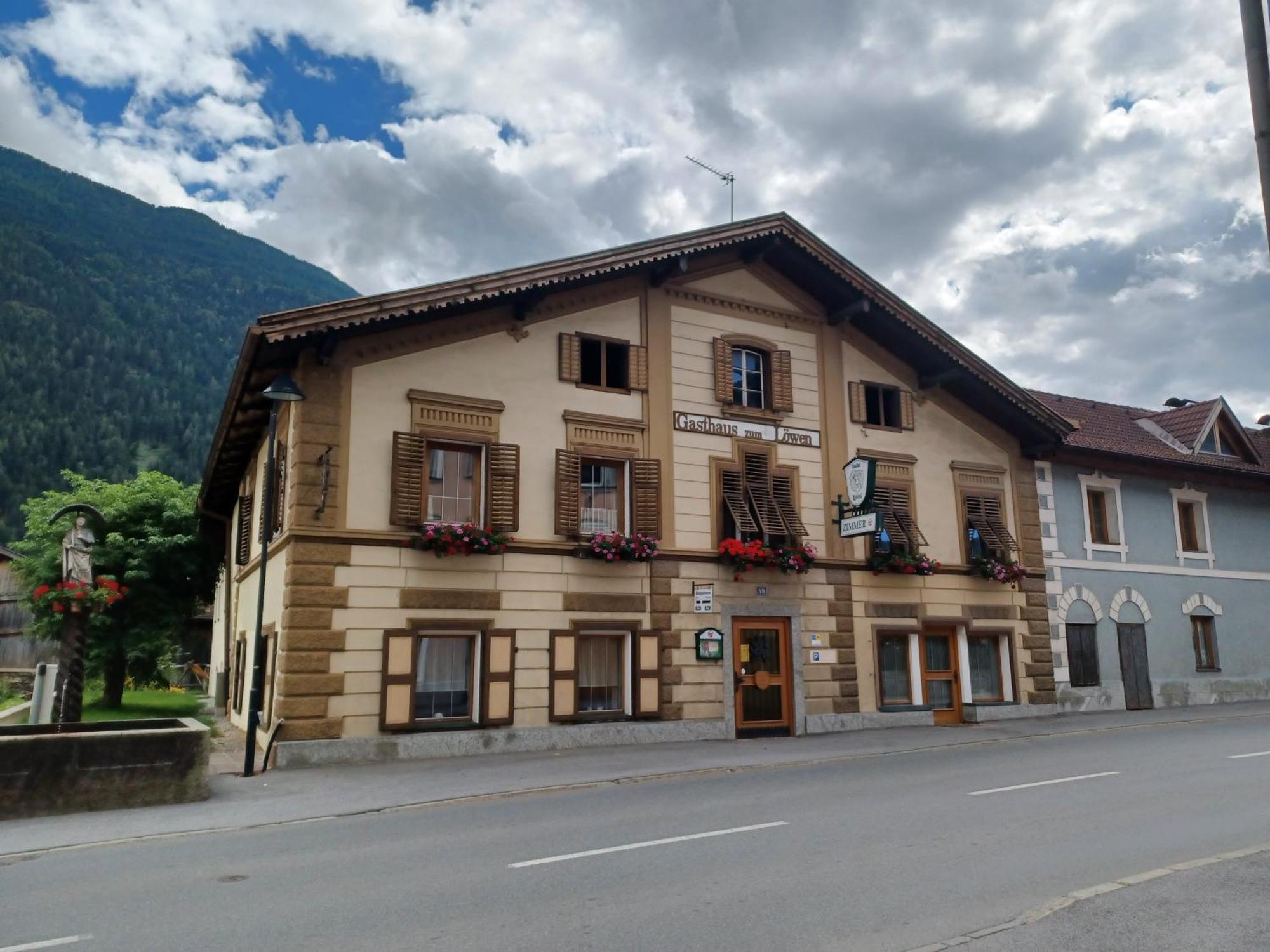 Hotel Garni Loewen Silz Exterior photo